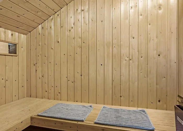 Feriehus Three-bedroom In Thyholm